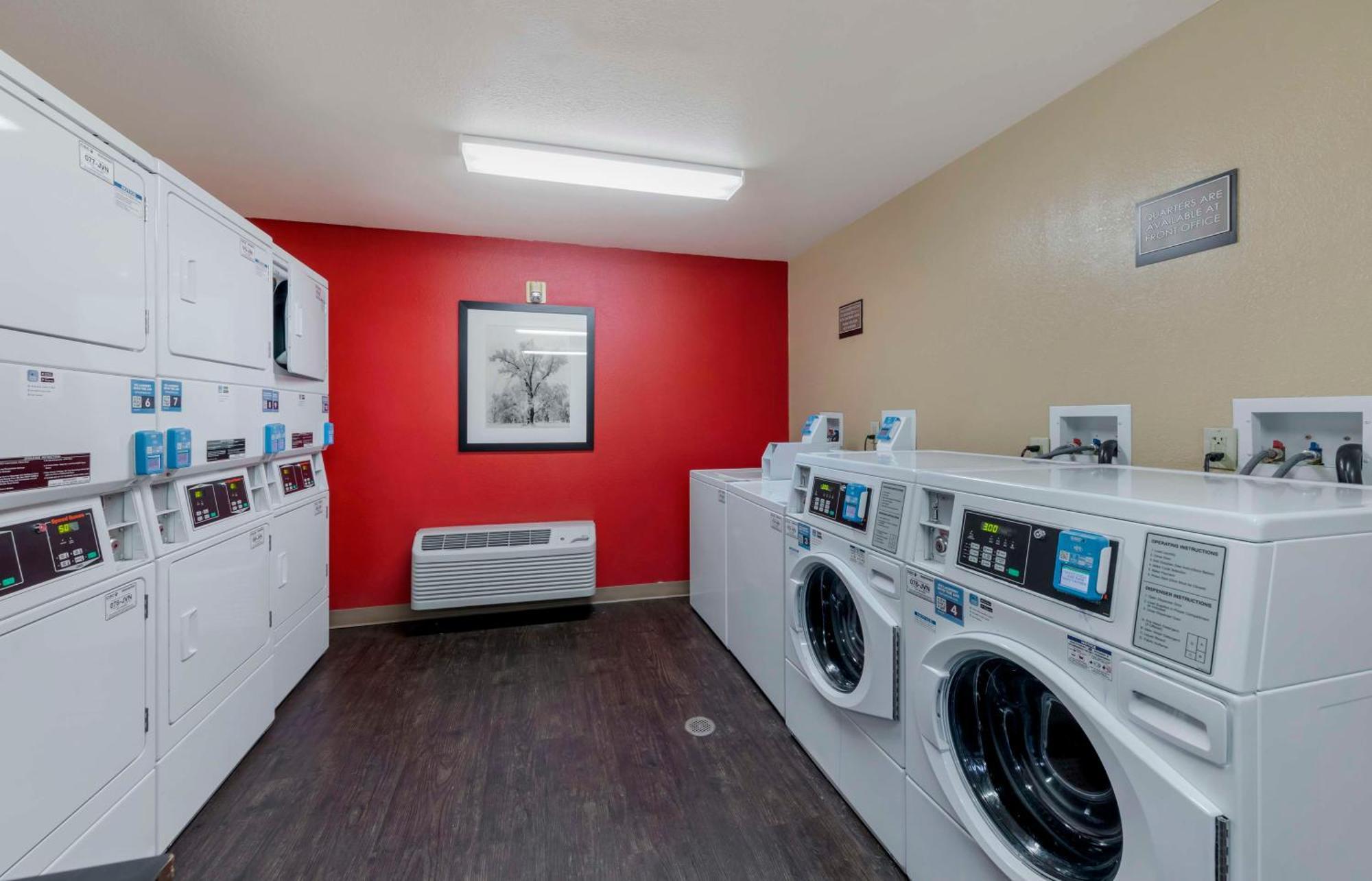 Extended Stay America Suites - Orange County - Katella Ave Kültér fotó